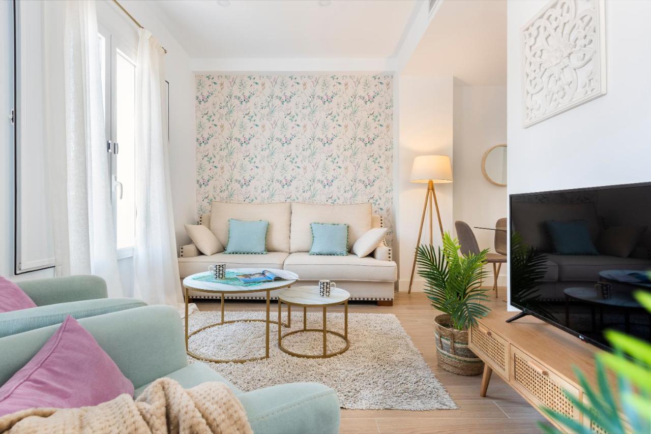 Genteel Home Juan Rabadan Seville Ngoại thất bức ảnh