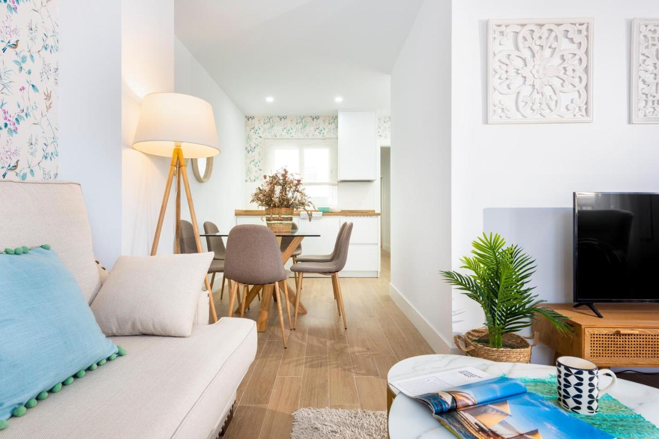 Genteel Home Juan Rabadan Seville Ngoại thất bức ảnh