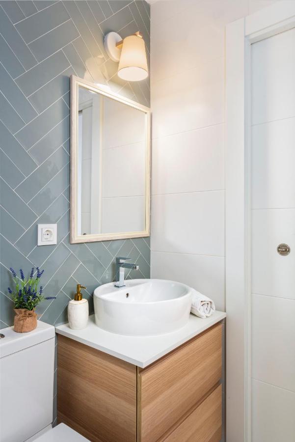 Genteel Home Juan Rabadan Seville Ngoại thất bức ảnh